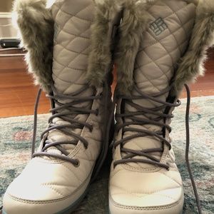 Columbia Heavenly Omni-Heat Winter Snow Boots 9.5 10 NWOT